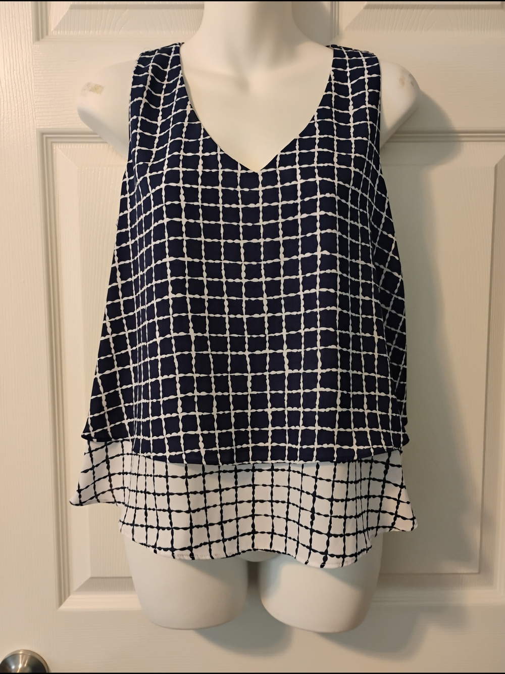 Liz Claiborne Navy and White Layered V-Neck Grid-Print Camisole